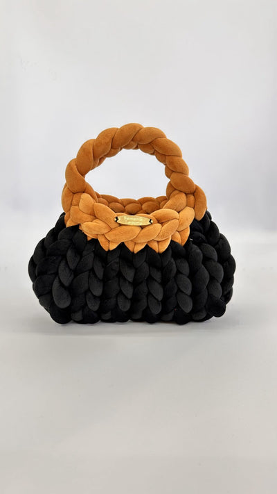BORSETTA AMBER KNOT