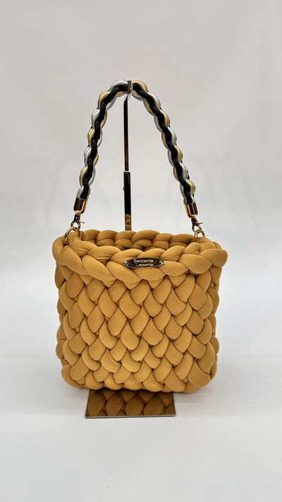 BORSETTA SOFT CARAMEL INTRECCIATA