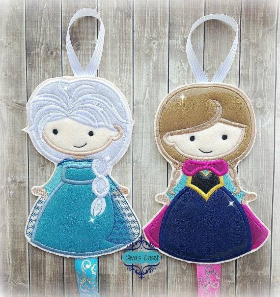 Cold Sisters Bow Holder