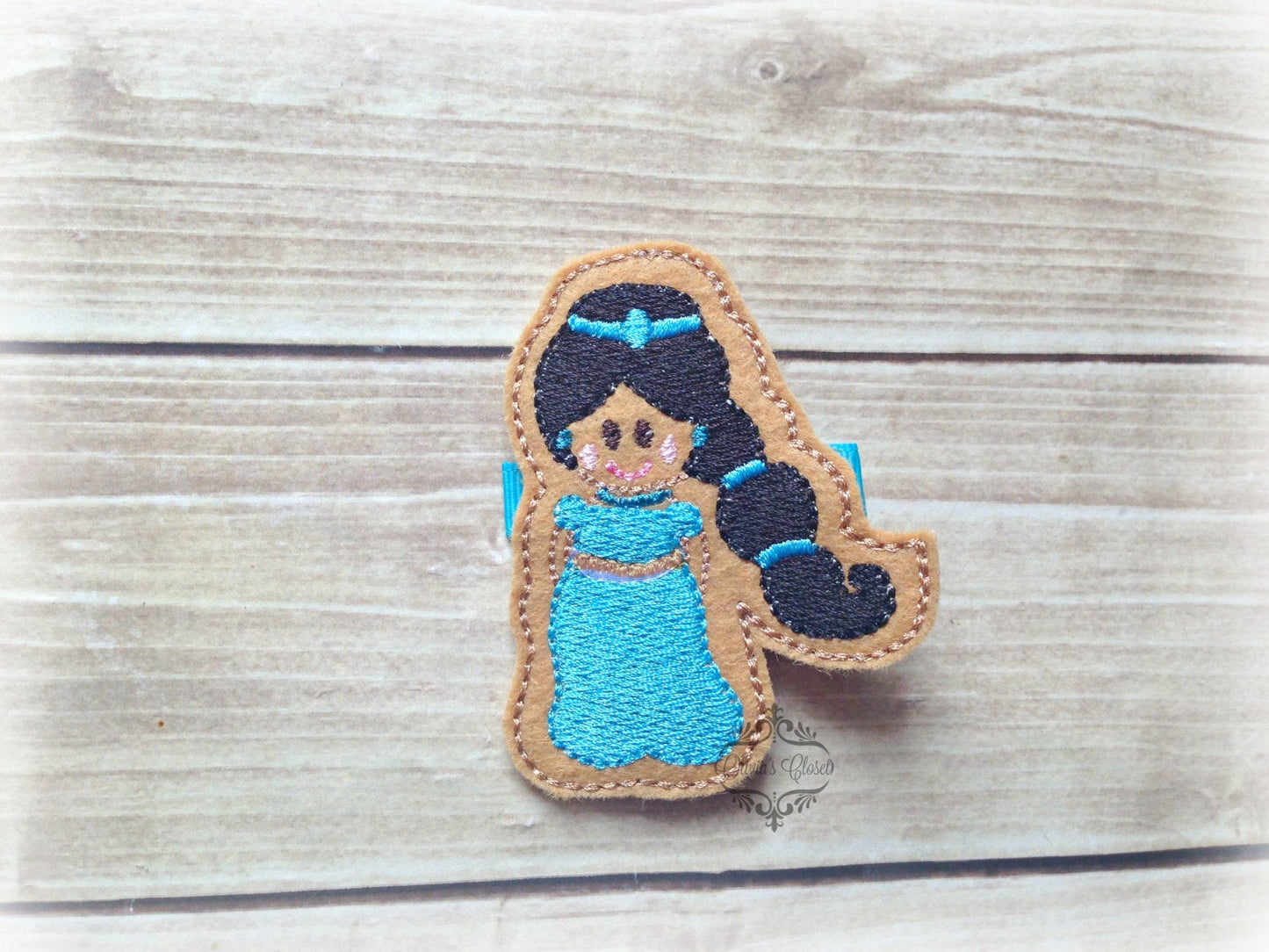 Jasmine hair clip