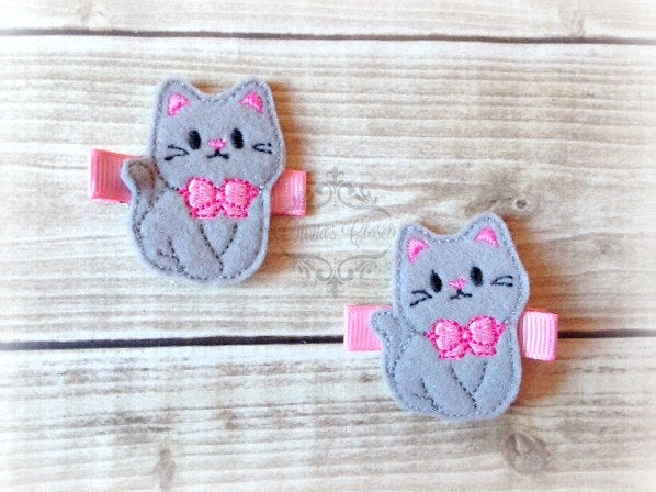 Kitty hair clip