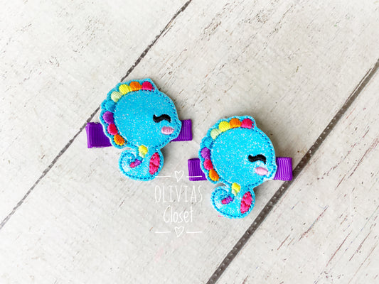 Seahorse hair clip