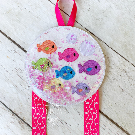 Fish Bubble Bow Holder