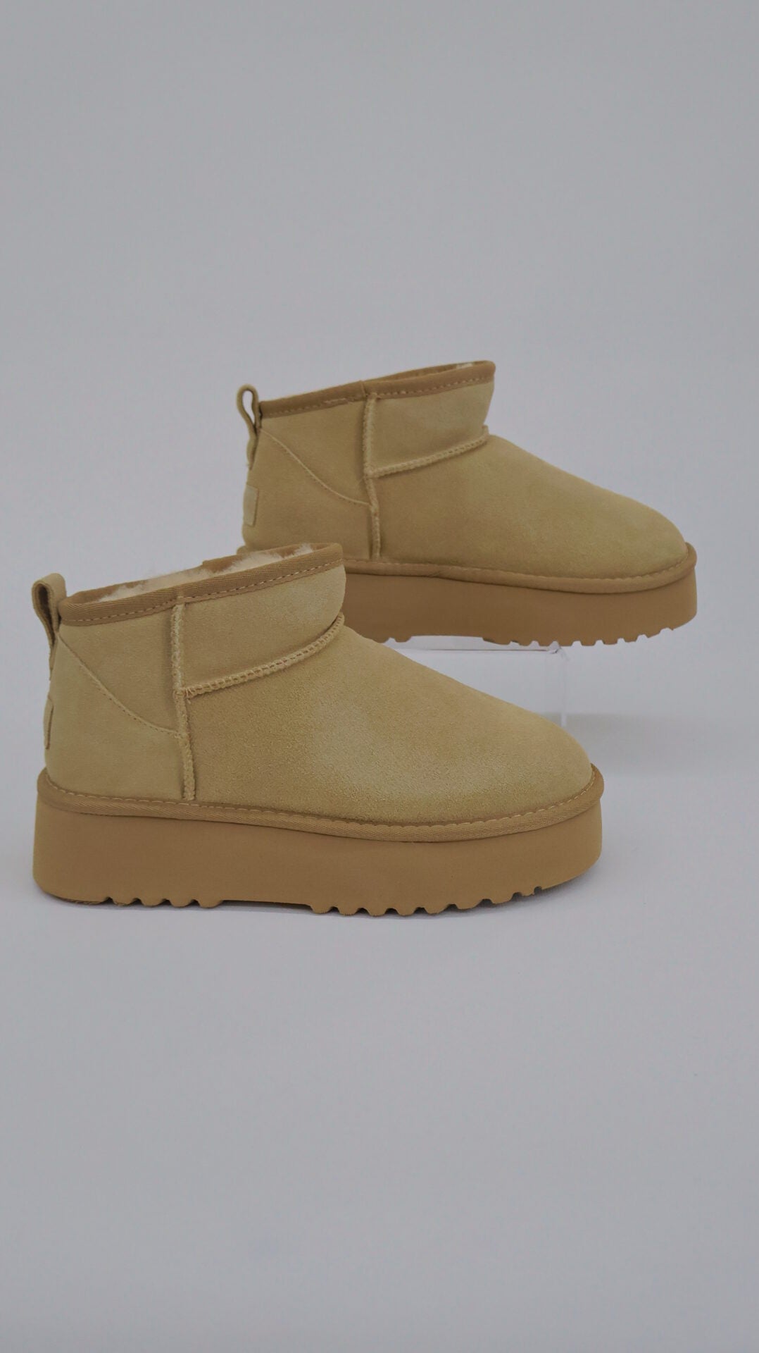 STIVALETTI BEIGE PLATFORM