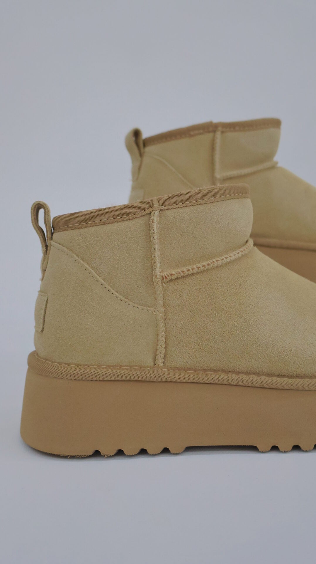 STIVALETTI BEIGE PLATFORM