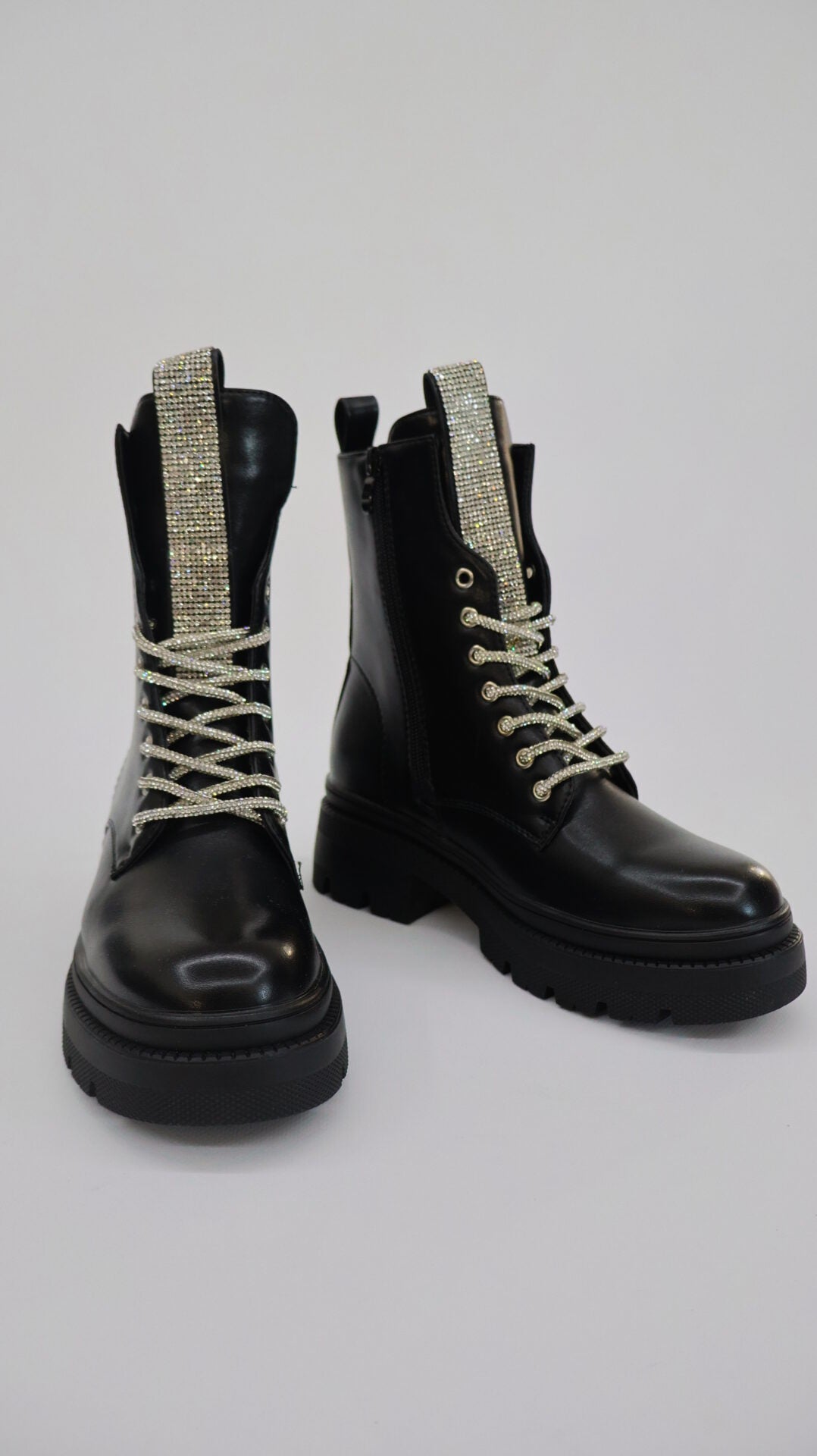 ANFIBIO BLACK & SHINE