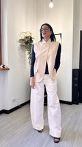 GIACCA SMANICATA CHIUSURA AL COLLO BEIGE