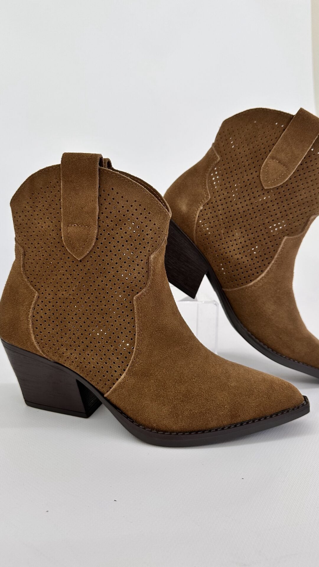 TEXANO BASSO TRAFORATO SCAMOSCIATO CAMEL
