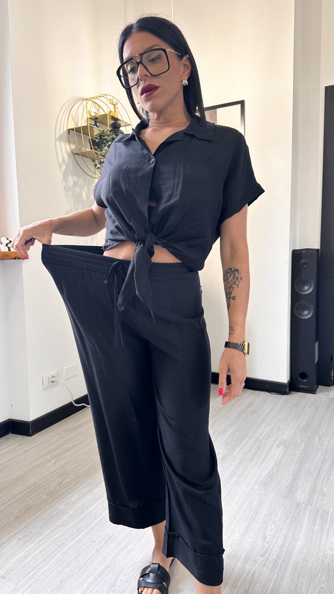 COORDINATO CAMICIA CON NODO NERO