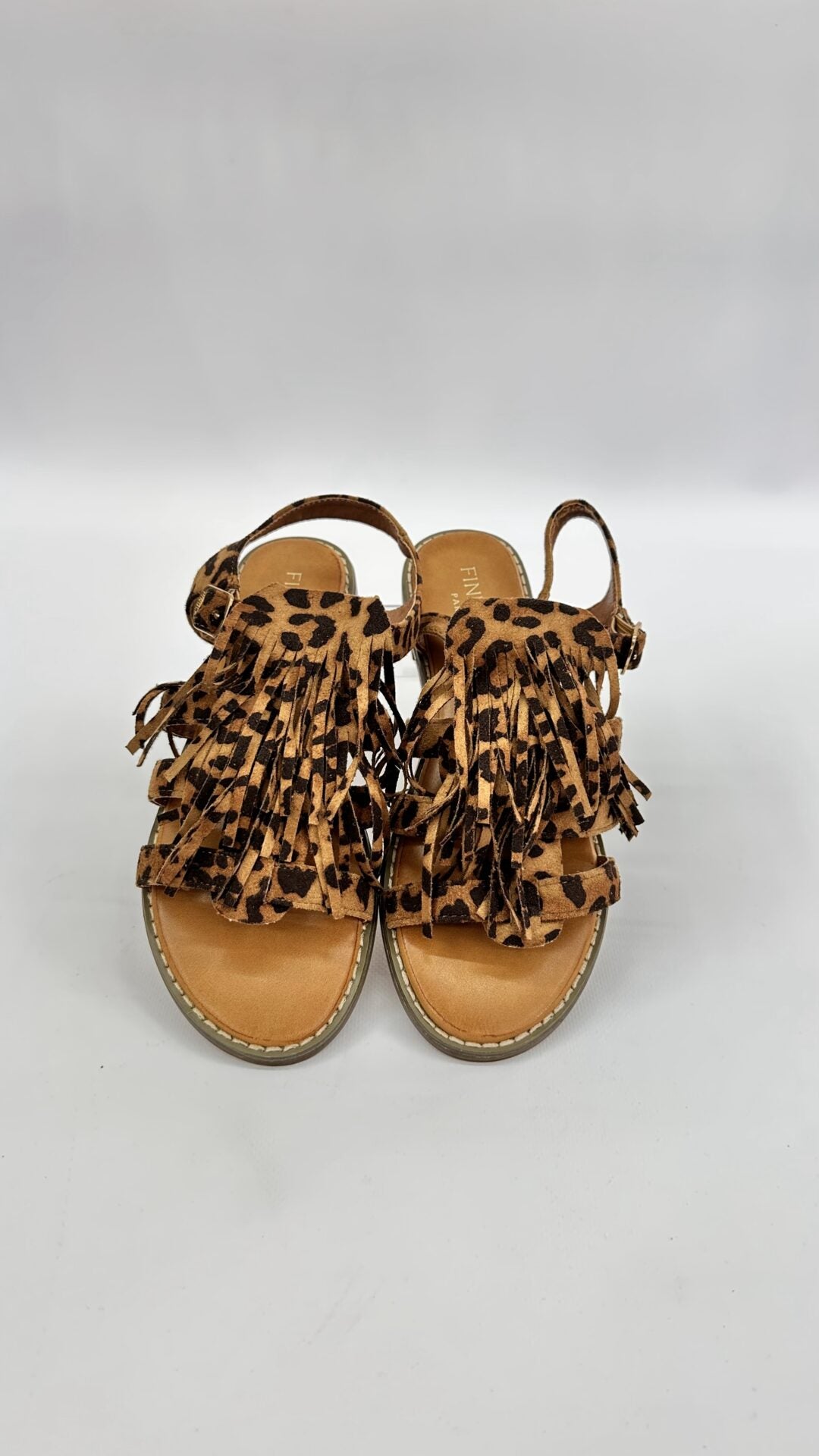 SANDALO CON FRANGE LEOPARDATO
