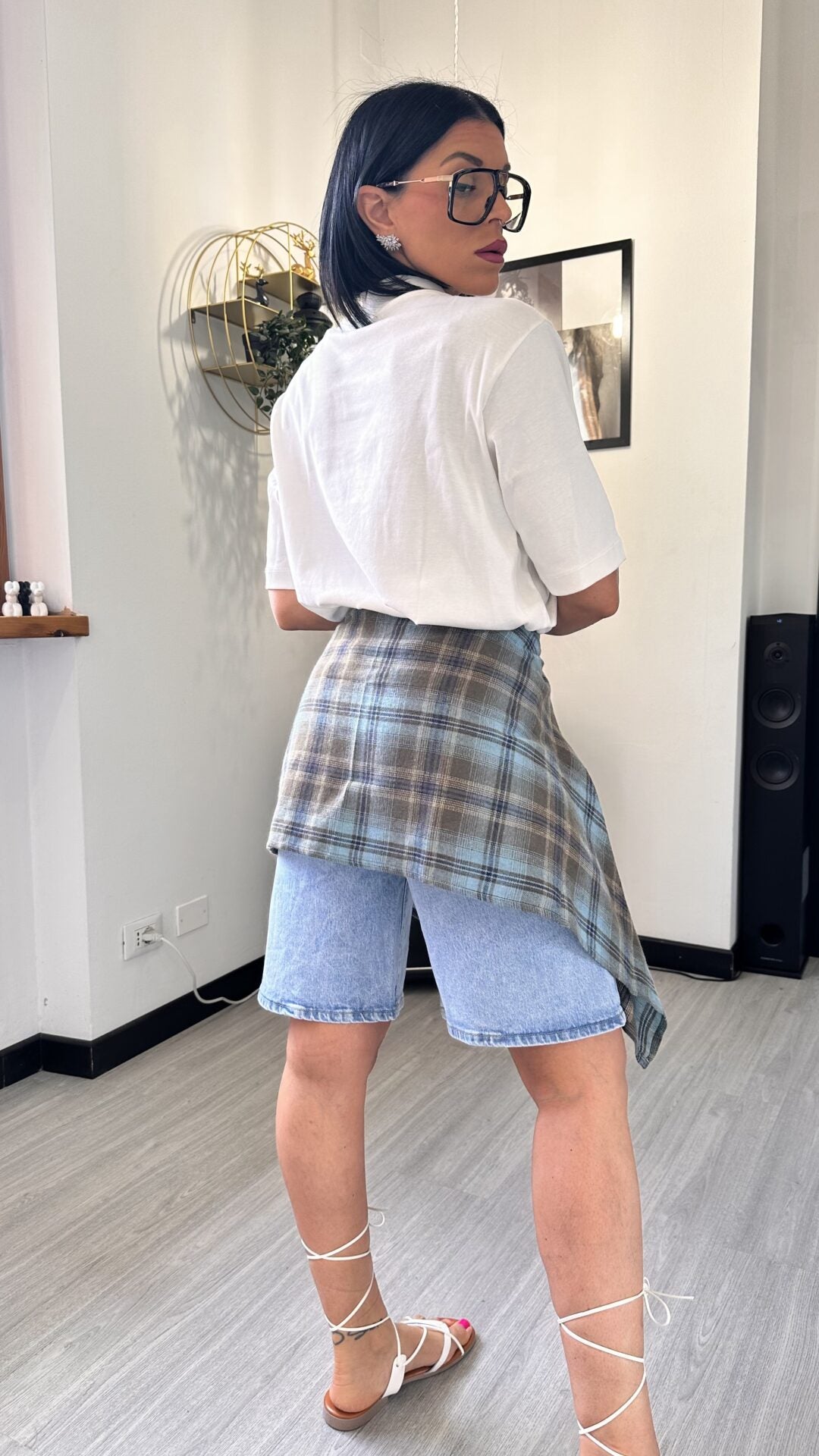 7557 JORTS CON CAMICIA IN VITA
