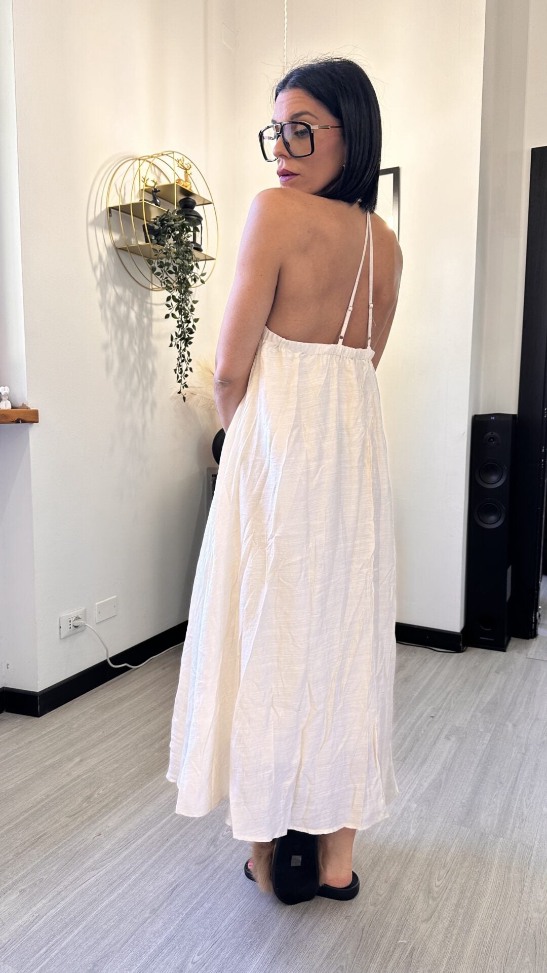 ABITO LARGO IN LINO BEIGE