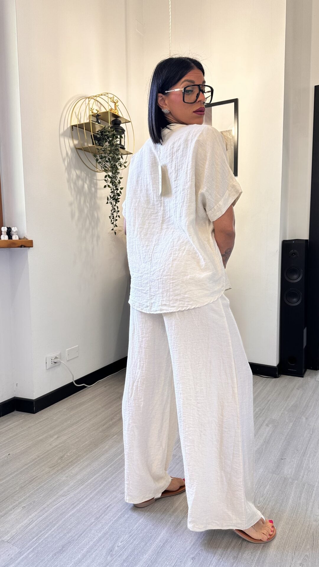 COORDINATO CON CAMICIONA BEIGE