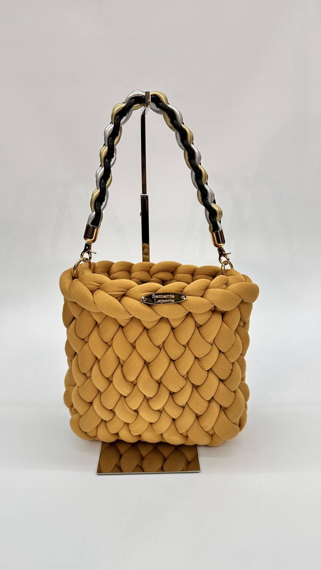 BORSETTA SOFT CARAMEL INTRECCIATA