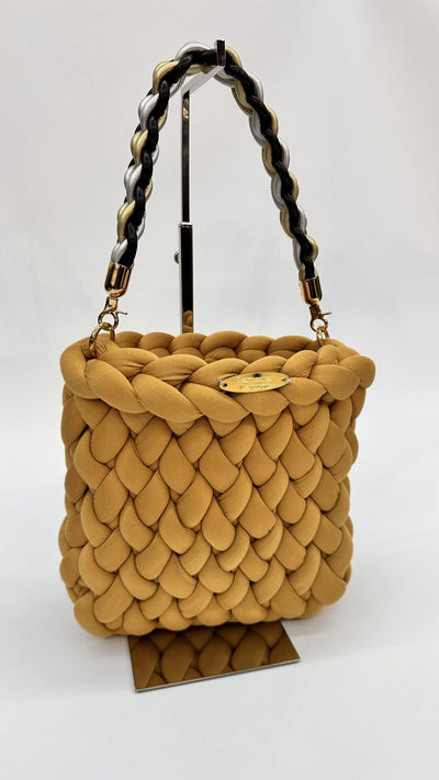 BORSETTA SOFT CARAMEL INTRECCIATA