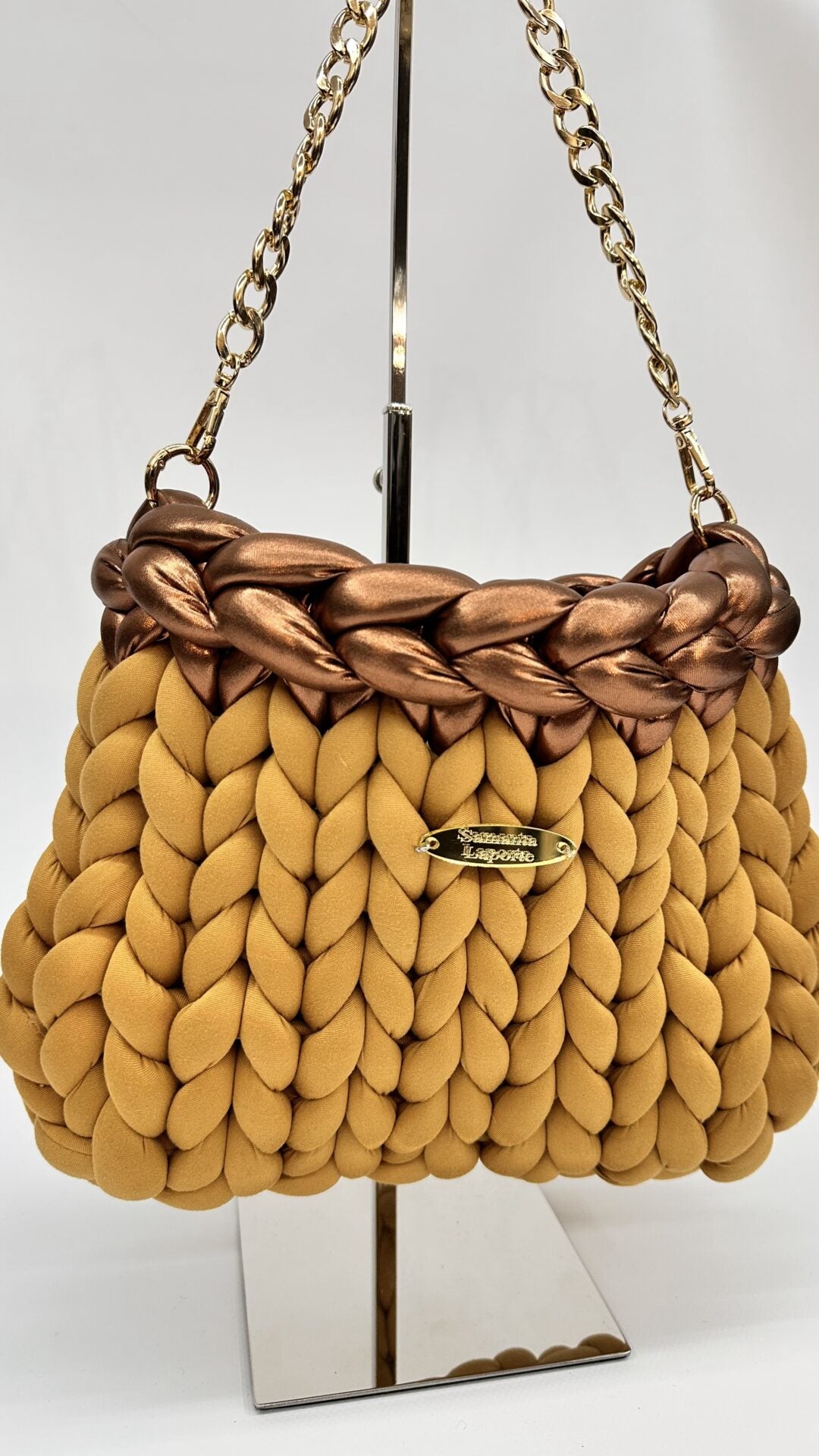 BORSA CARAMEL & BRONZE INTRECCIATA CON CATENA ORO