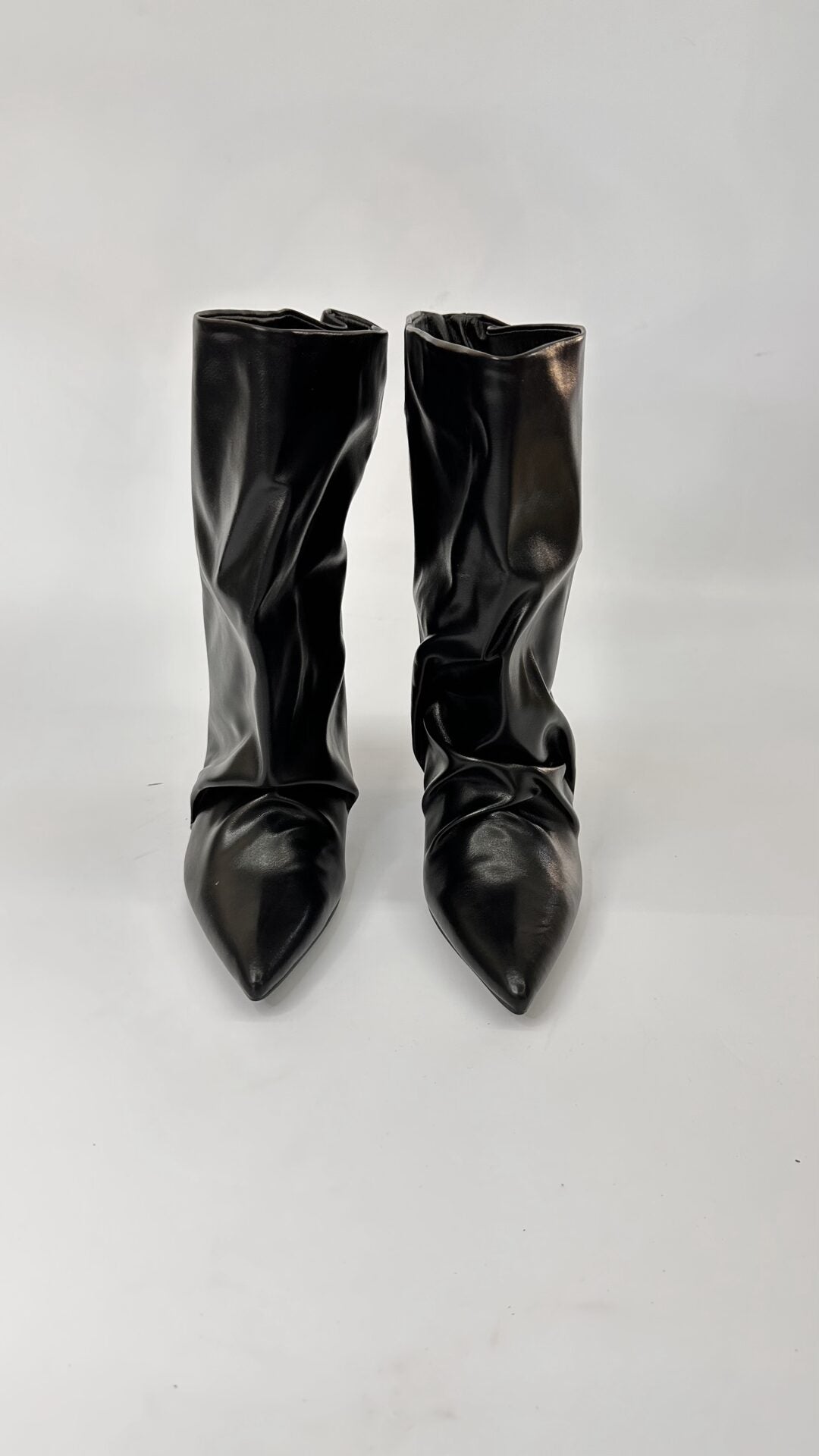 STIVALETTI OVERSIZE BASSI NERI (38/39)