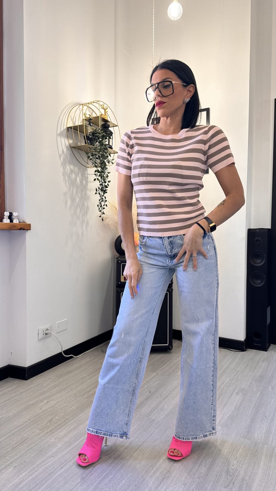 T-SHIRT IN VISCOSA A RIGHE ROSA