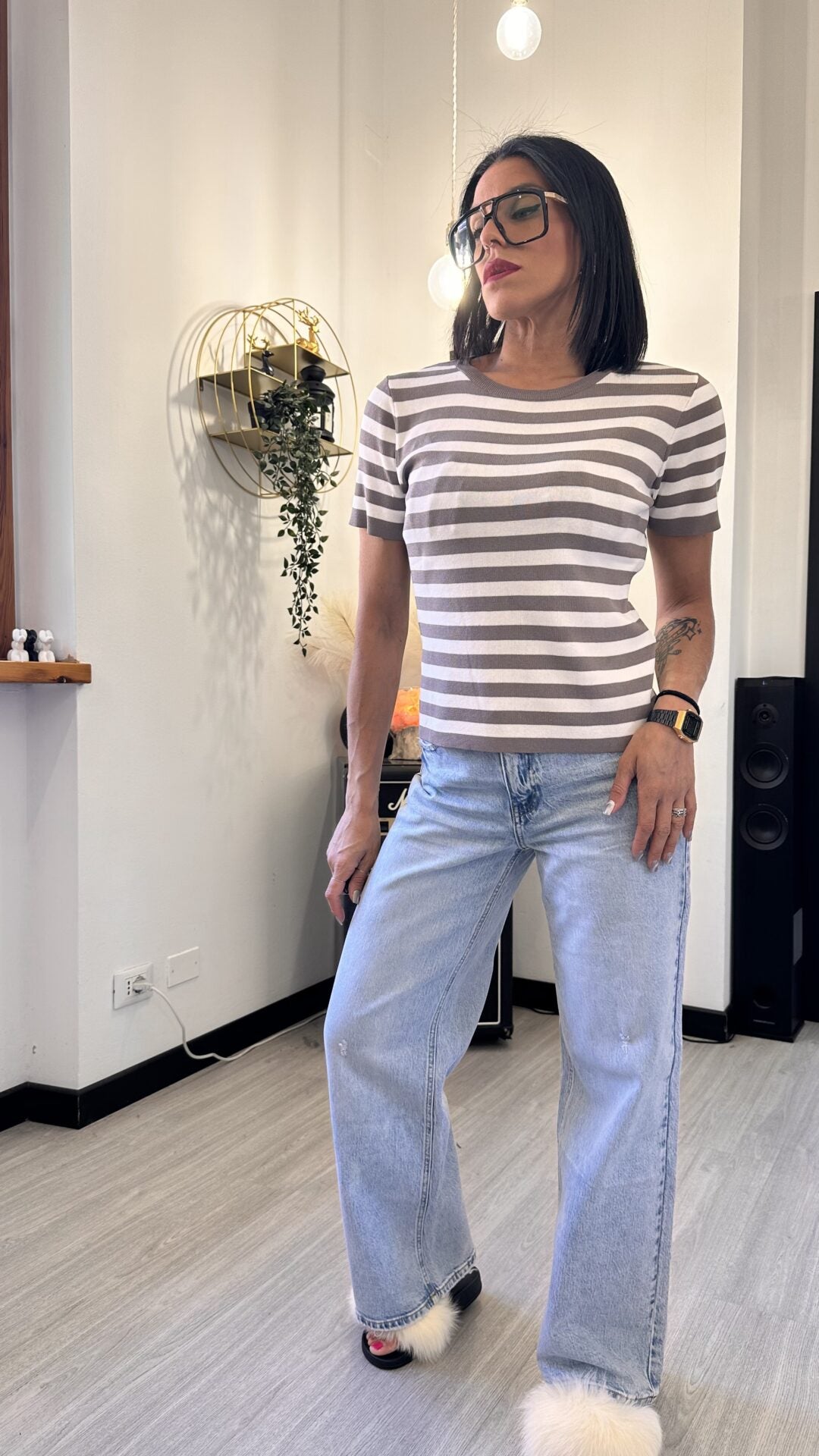 T-SHIRT IN VISCOSA A RIGHE FANGO