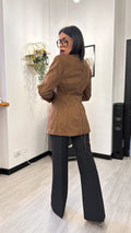 GIACCA CON INTRECCI LATERALI SCAMOSCIATA BROWN
