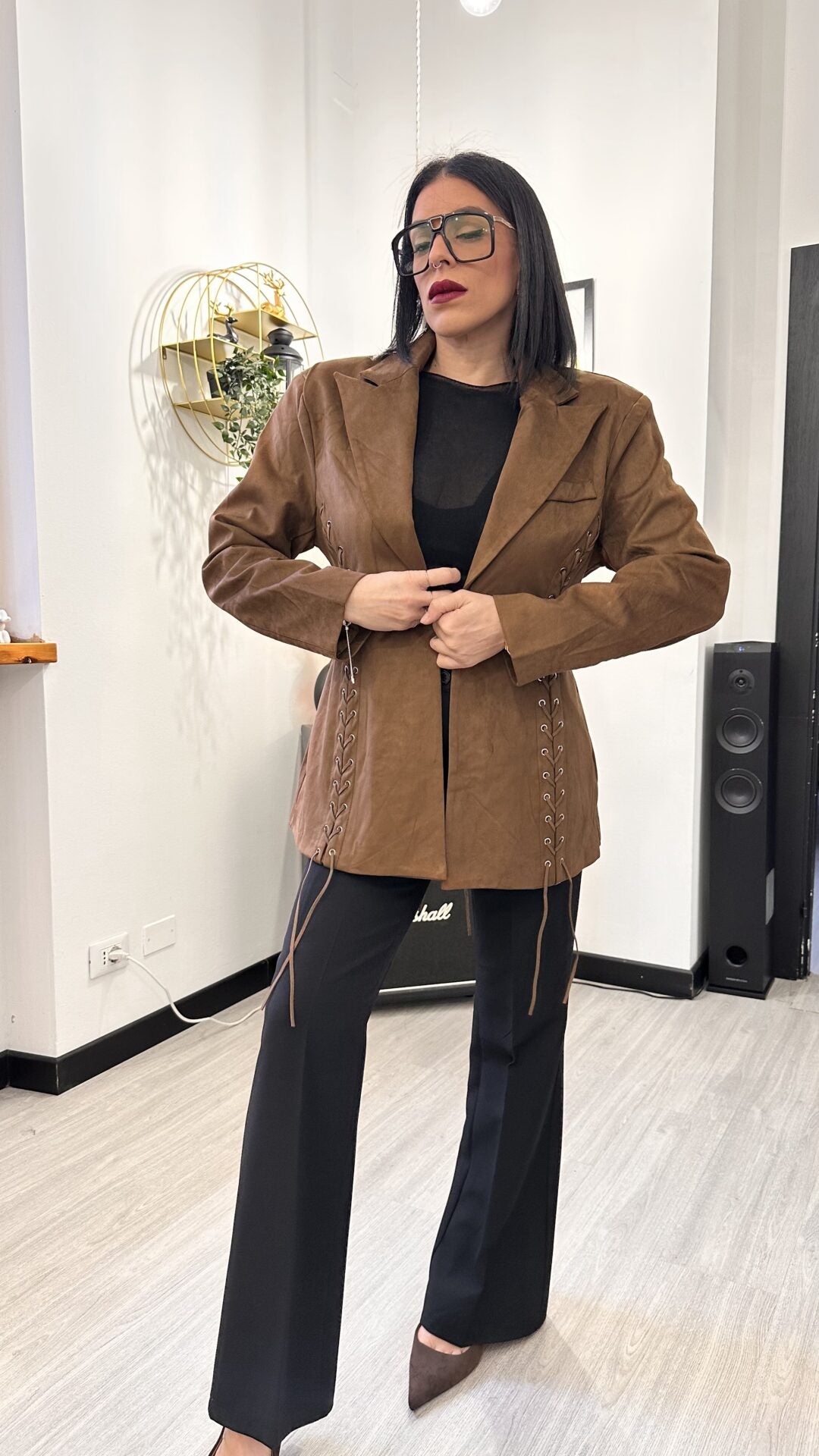 GIACCA CON INTRECCI LATERALI SCAMOSCIATA BROWN