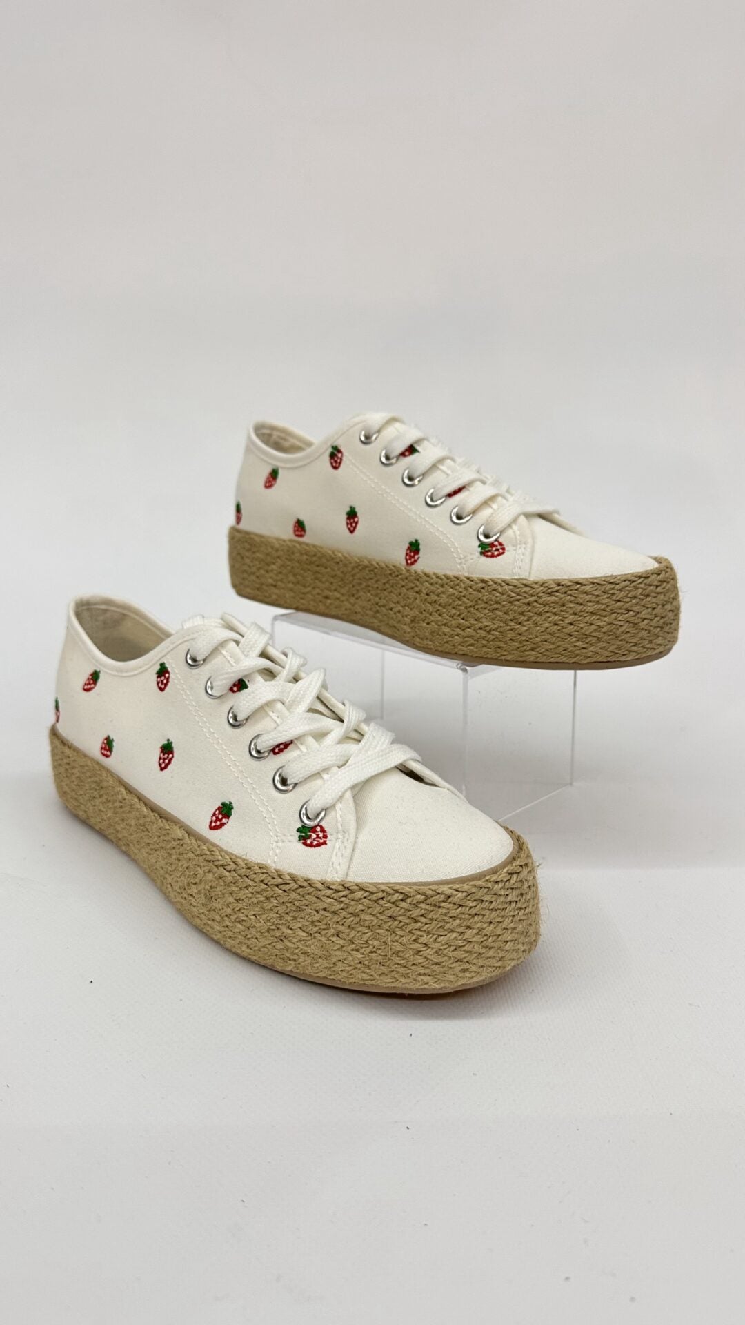 ESPADRILLES CON FRAGOLINE (39)