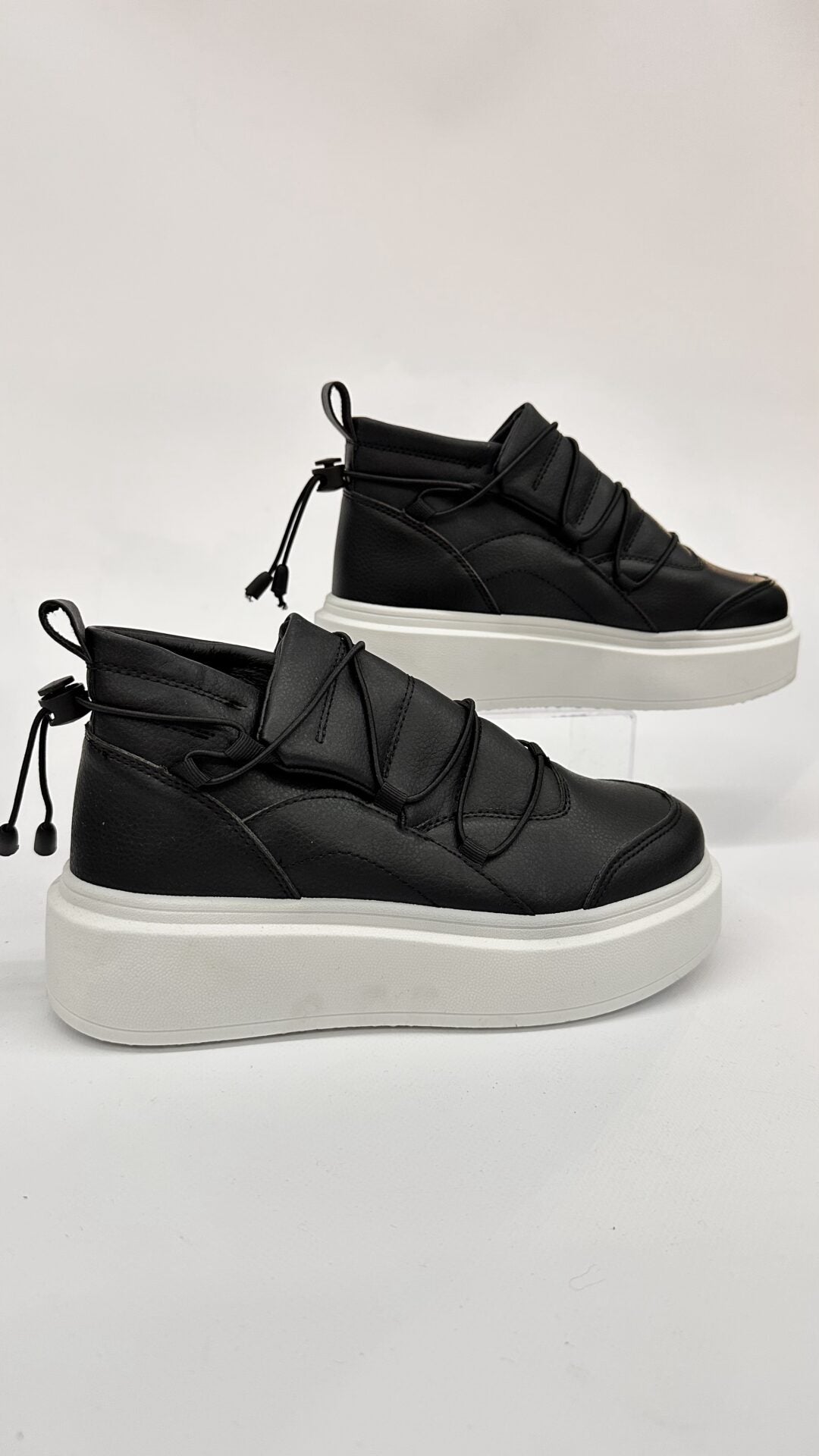 SNEAKERS RITORNO AL FUTURO NERA