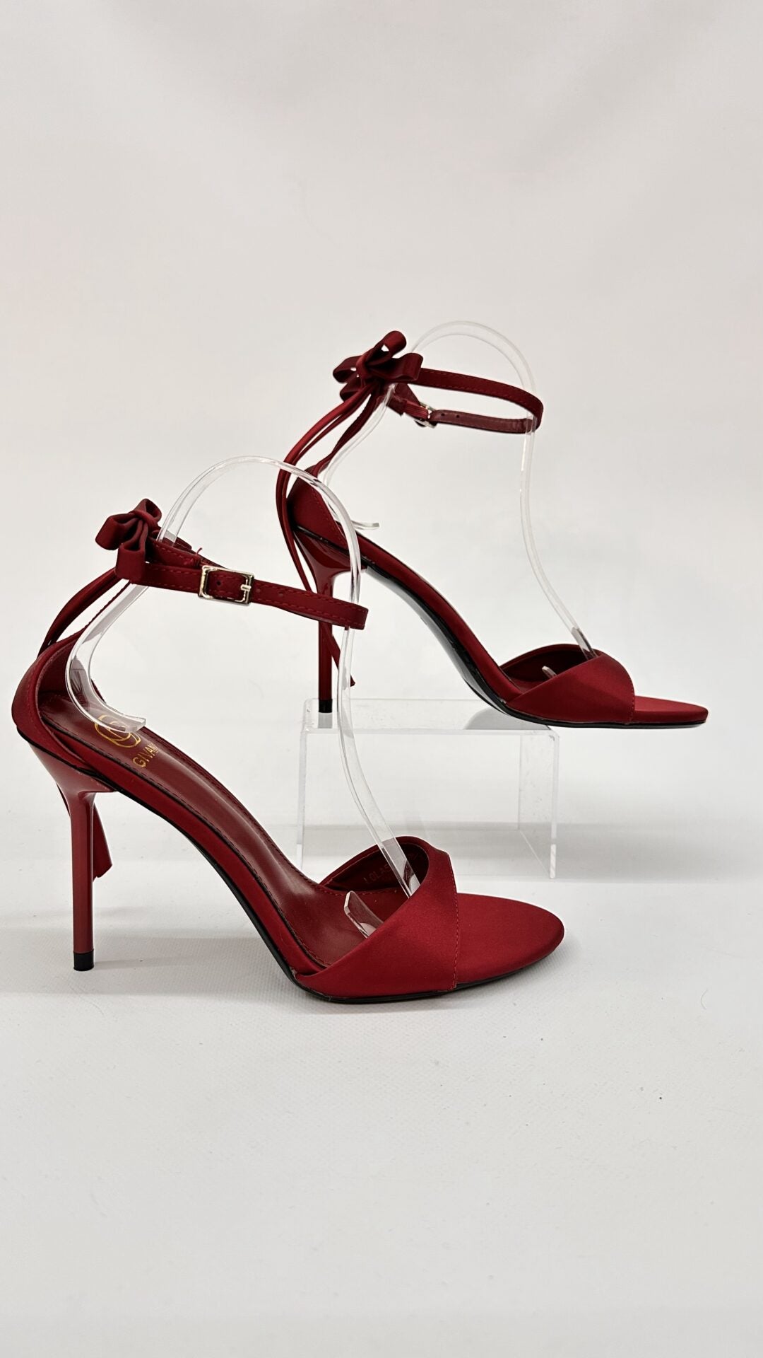 SANDALO CON FIOCCO SIMIL RASO BORDEAUX