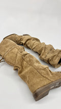 STIVALE SCAMOSCIATO CON LACCIO KAKI