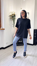 T-SHIRT NERA OVERSIZE