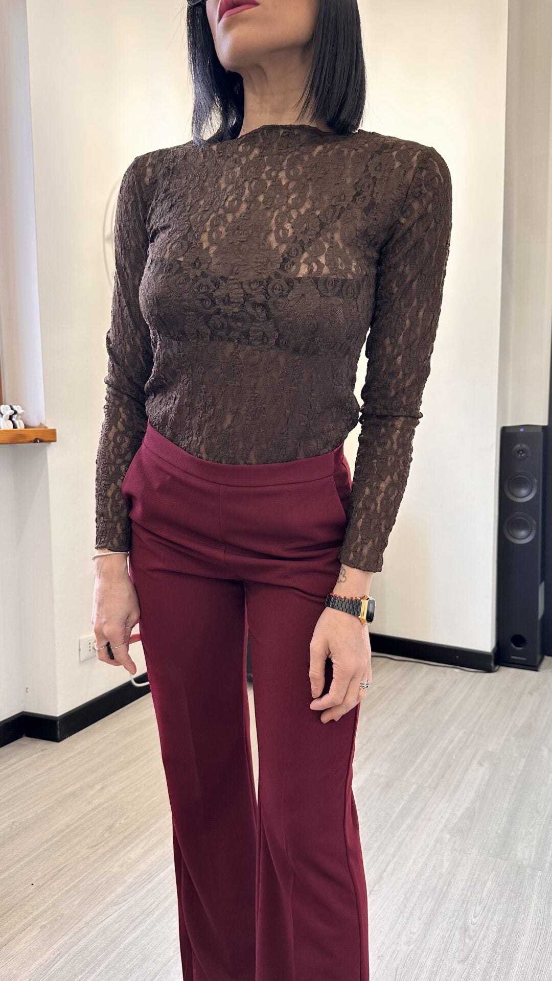 MAGLIA IN PIZZO GIROCOLLO MARRONE