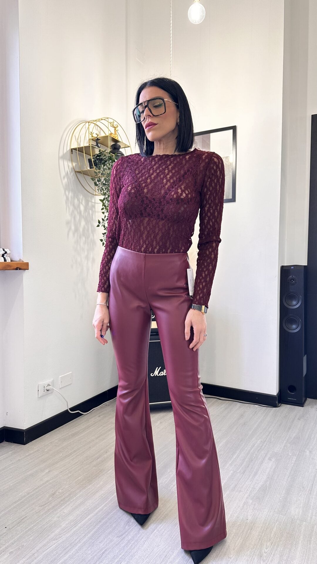 PANTALONE A ZAMPA IN ECOPELLE BORDEAUX