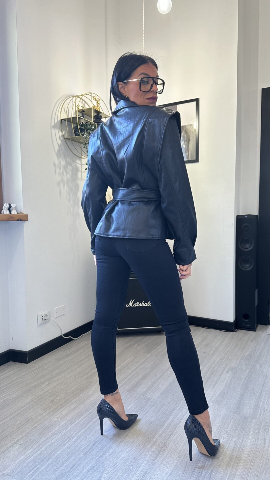GIACCA IN ECOPELLE CON CINTURA NERA