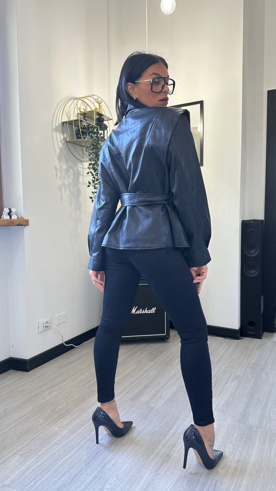GIACCA IN ECOPELLE CON CINTURA NERA
