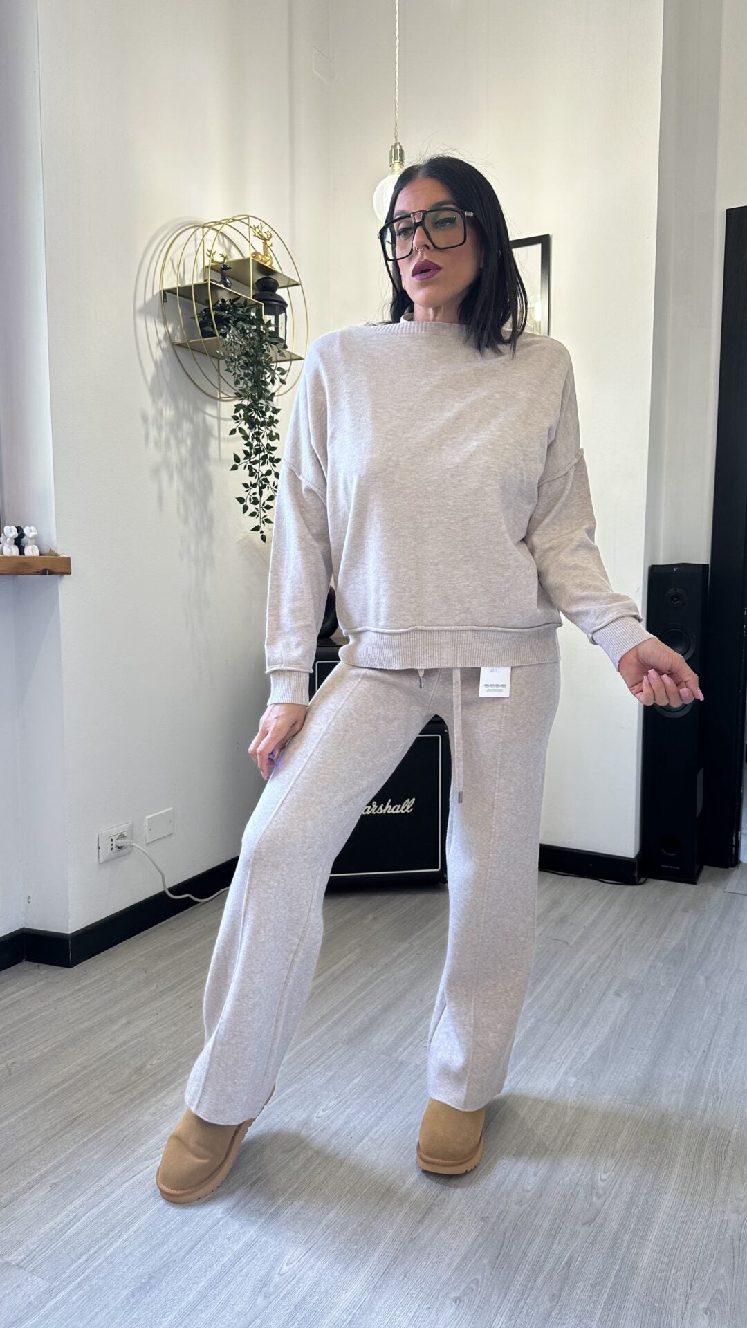 TUTA IN MAGLINA GIROCOLLO BEIGE