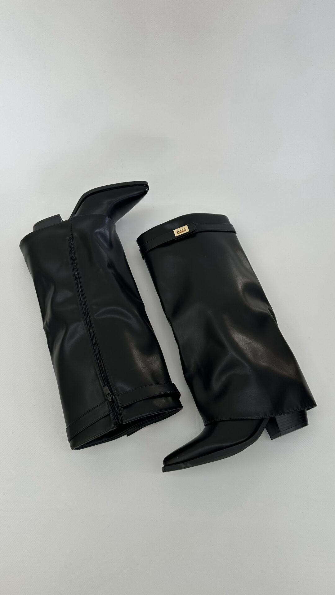 TEXANO CON LUCCHETTO NERO