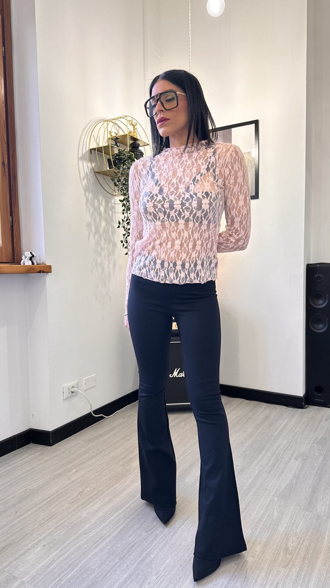 MAGLIA IN PIZZO ROSA CON COLLETTO