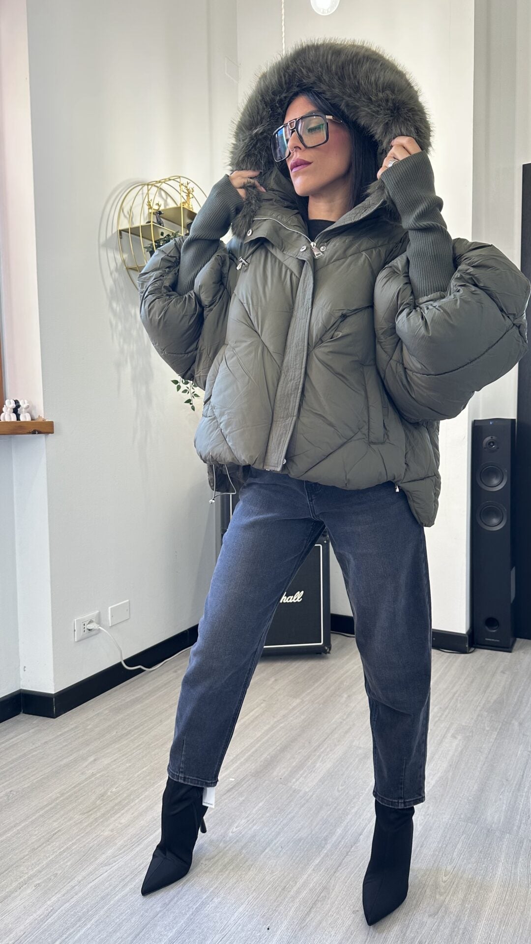 BOMBER OVER CON PELO MILITARE