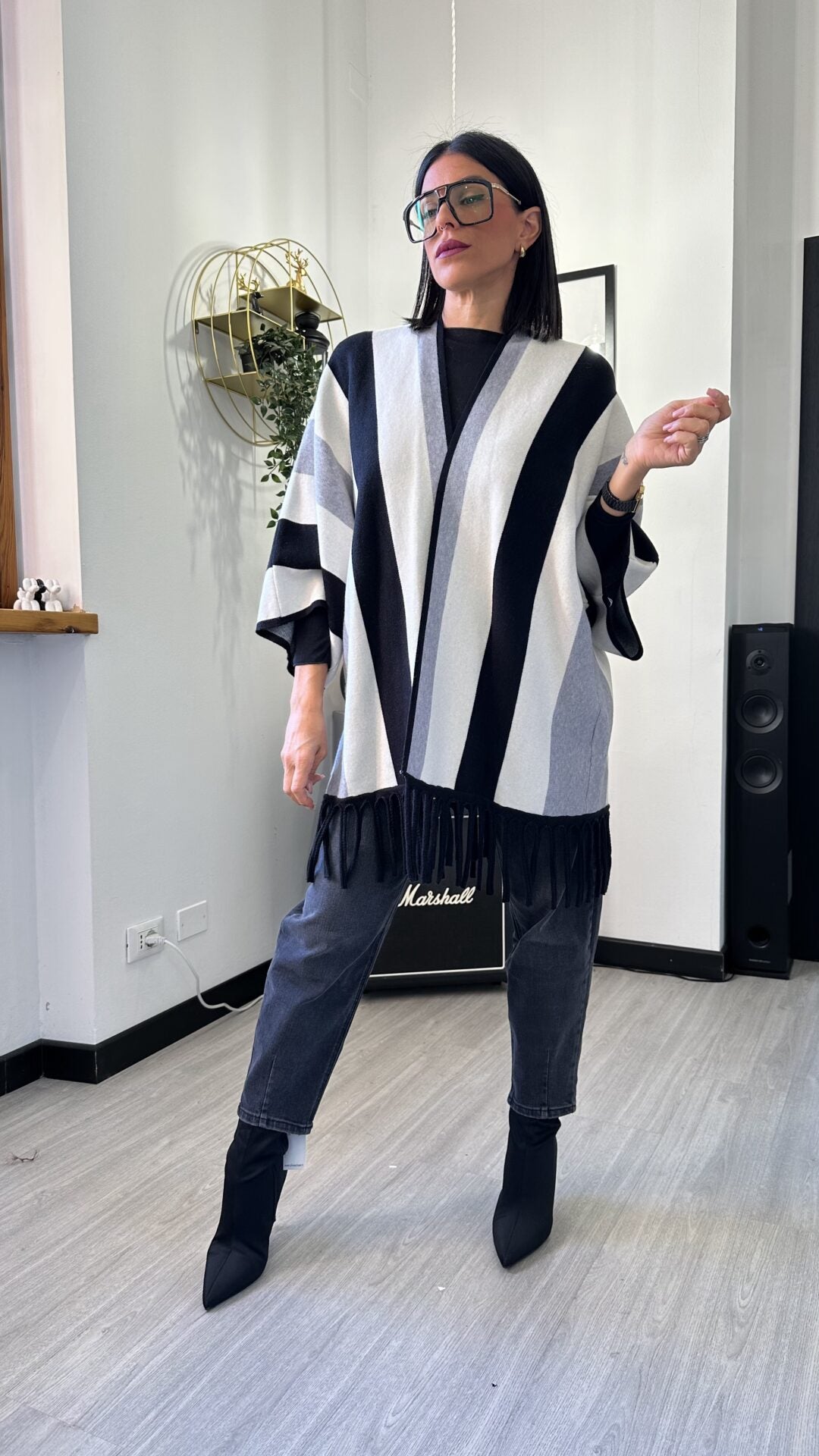 CARDIGAN A RIGHE GRIGIO