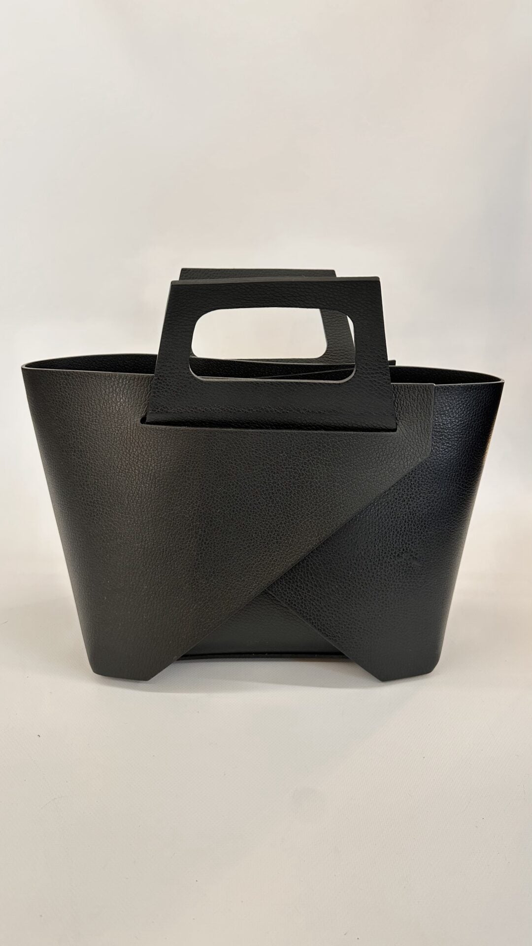BORSA MINIMAL NERA