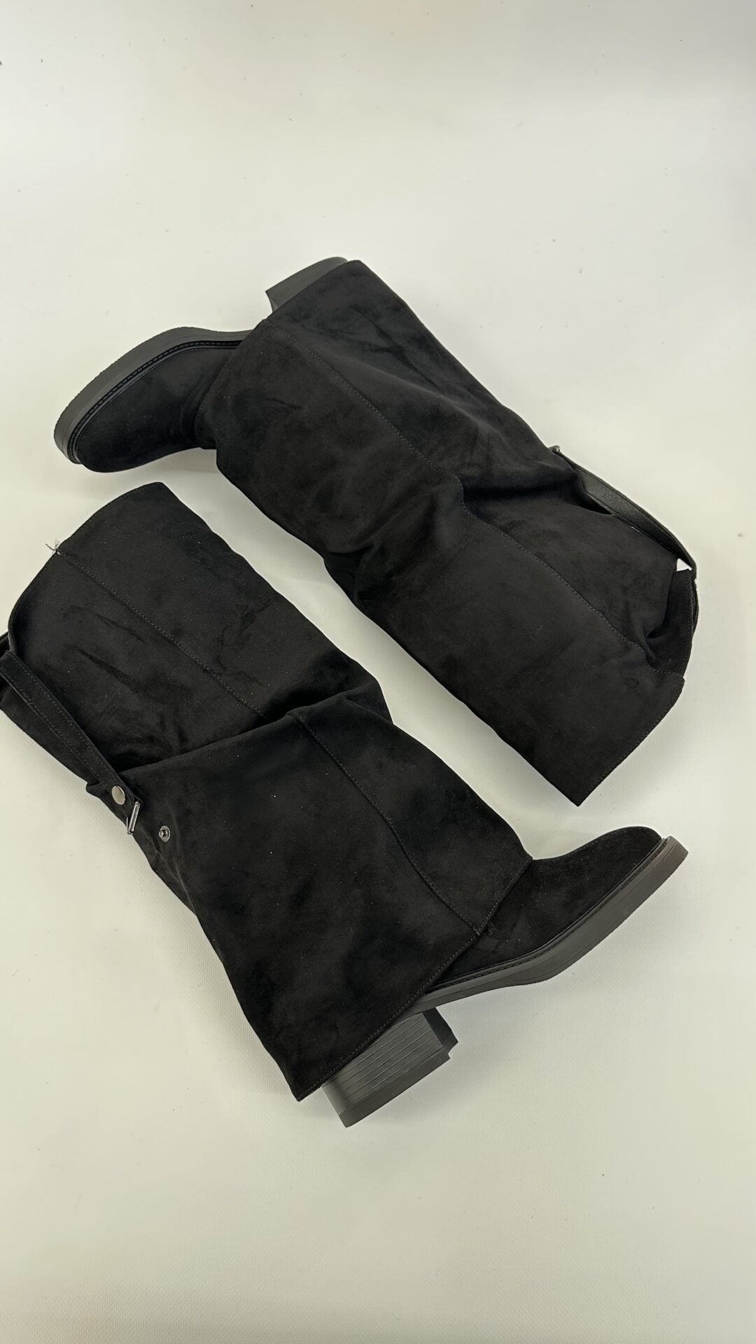 BOOTS SCAMOSCIATO NERO