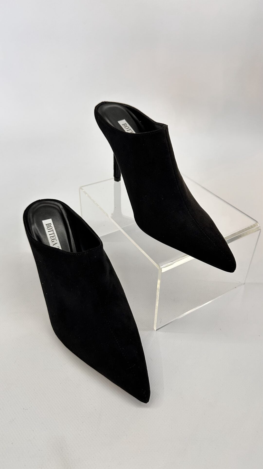 SABOT SCAMOSCIATO NERO