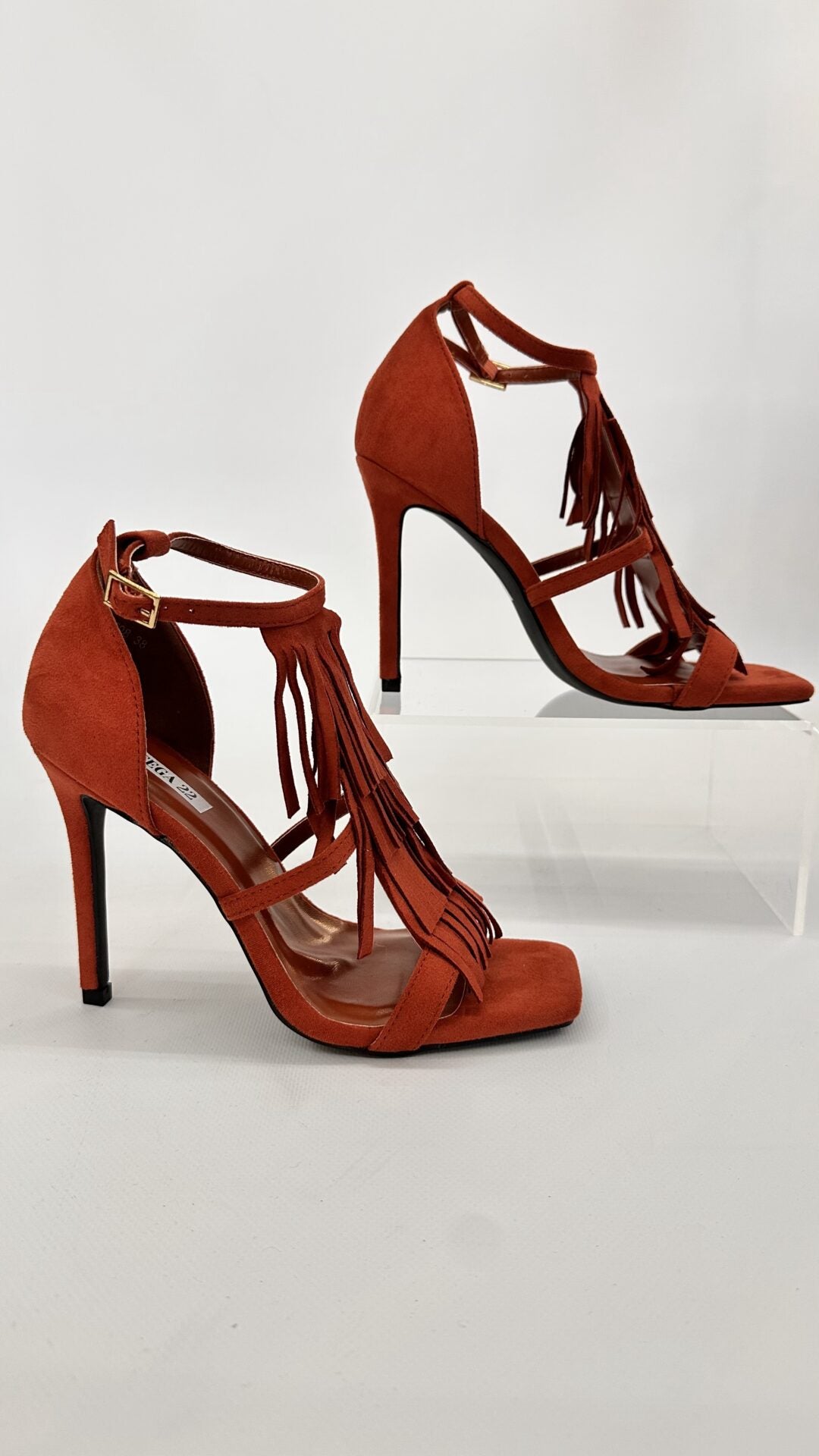 SANDALO ALTO CON FRANGE ORANGE