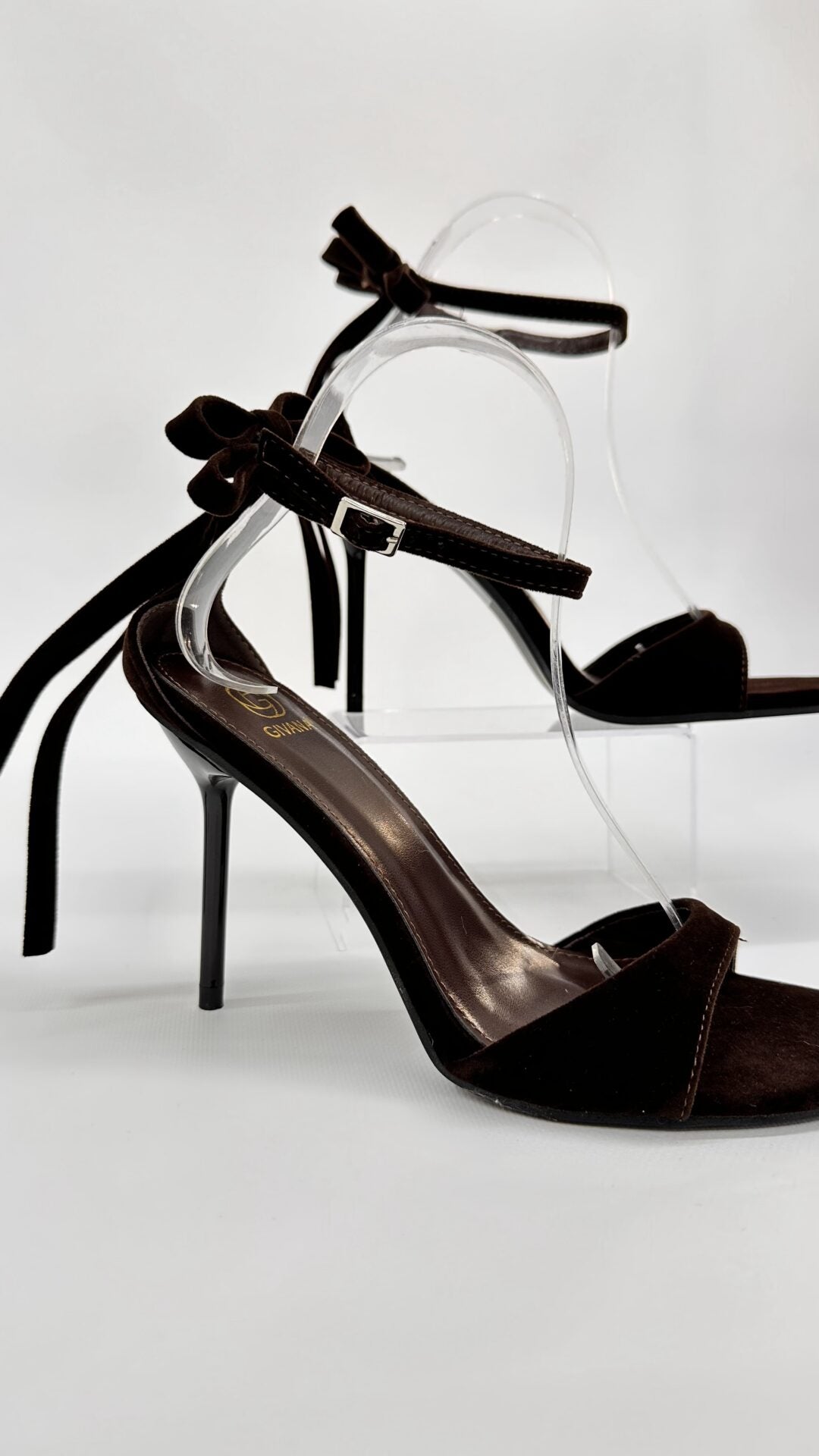 SANDALI IN VELLUTO CON FIOCCO SUL RETRO BROWN