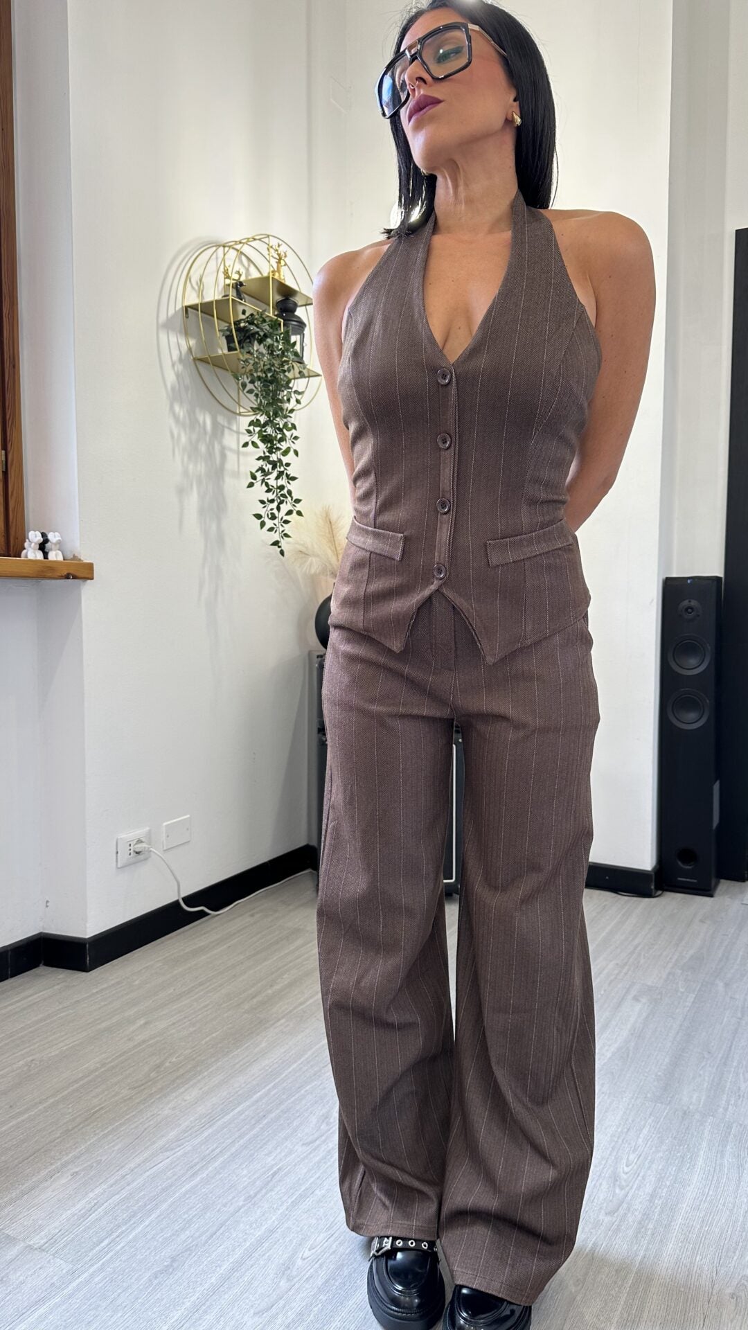 COORDINATO CON PANCIOTTO MARRONE