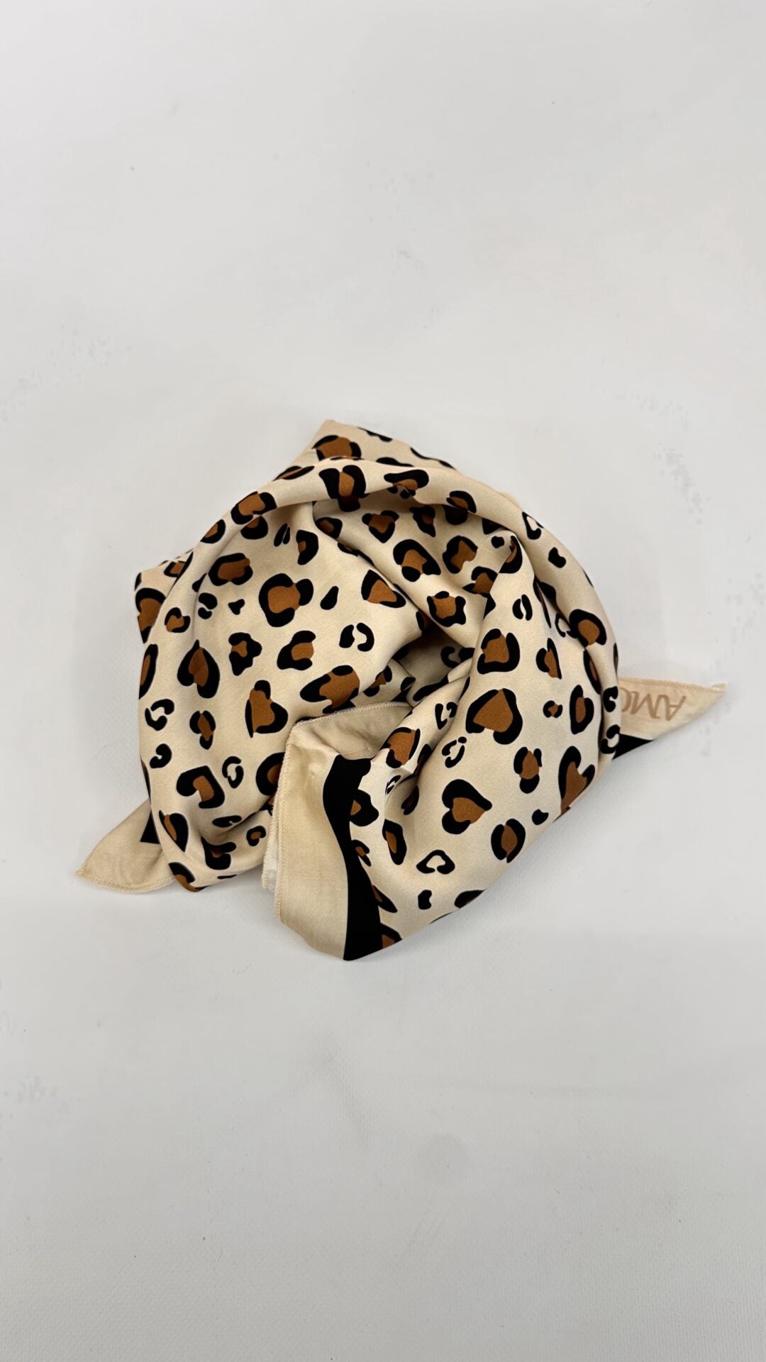 FOULARD FANTASIA LEOPARDATO
