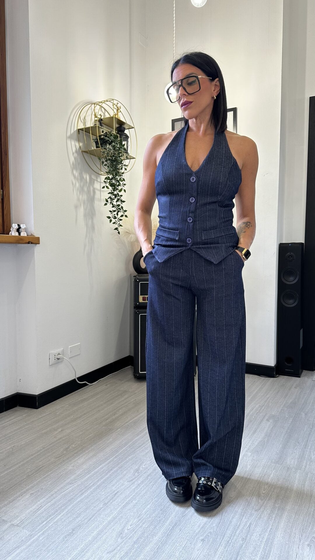 COORDINATO CON PANCIOTTO BLU