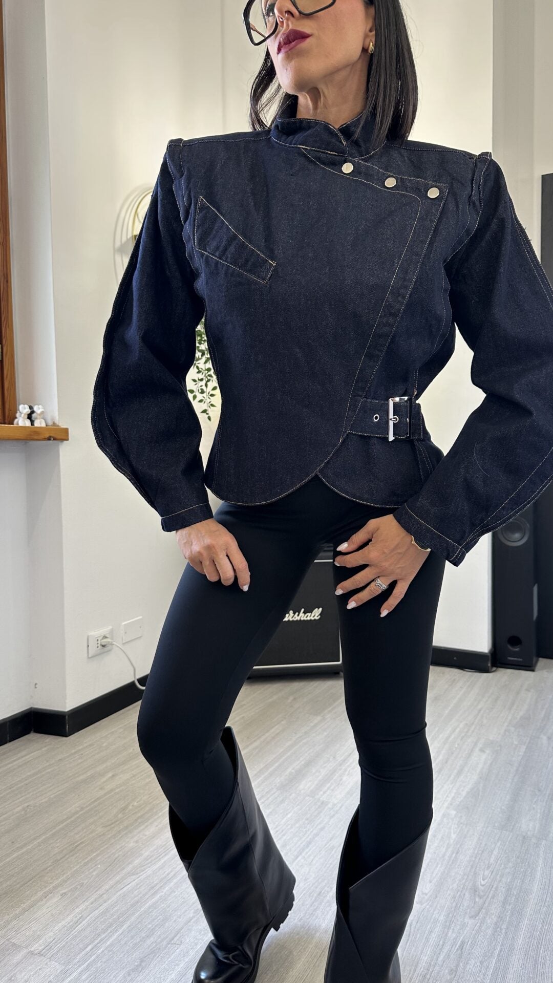 GIACCA IN JEANS BLU CON FIBBIA