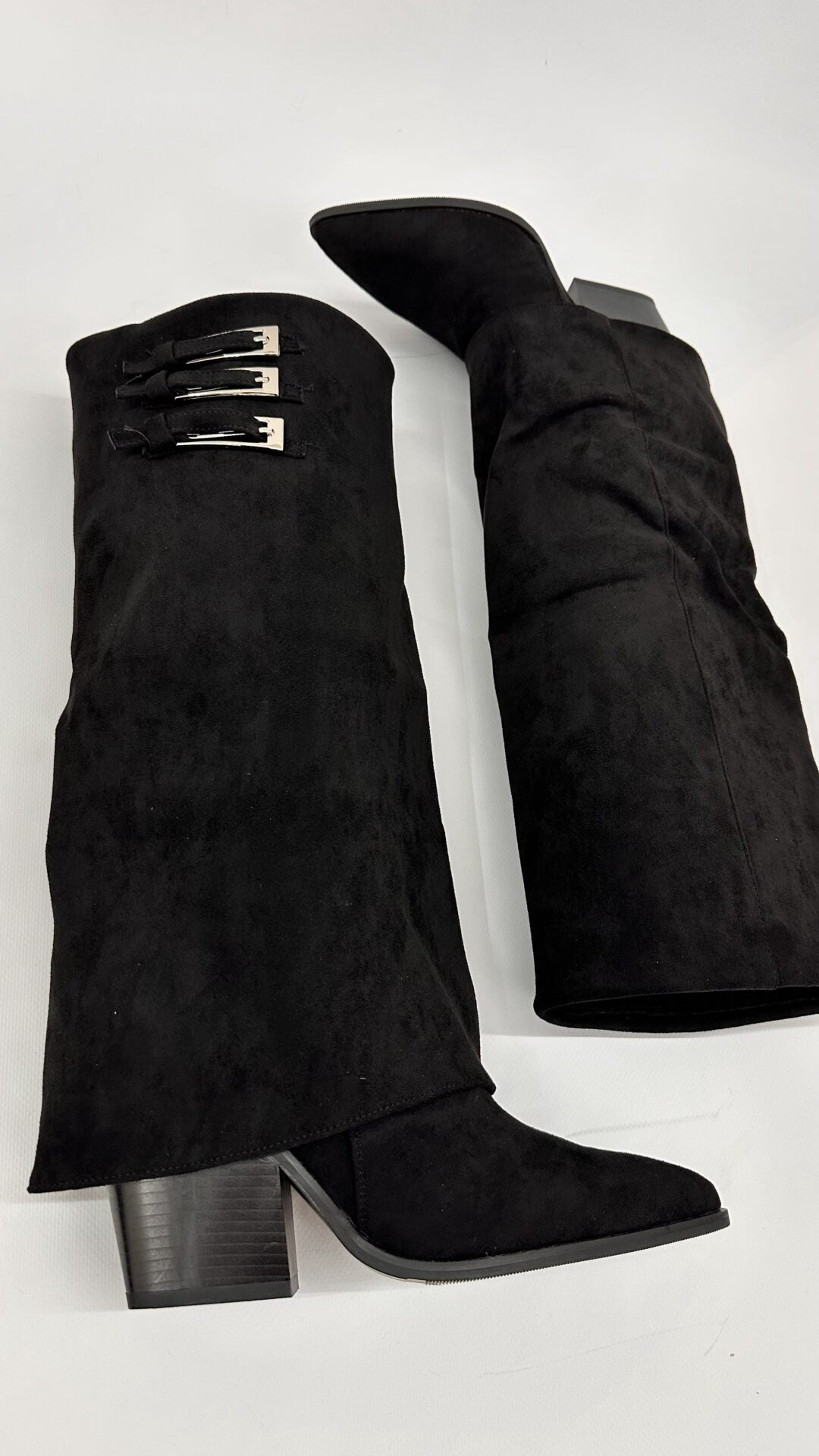 TEXANO RISVOLTATO CON FIBBIE SCAMOSCIATO NERO