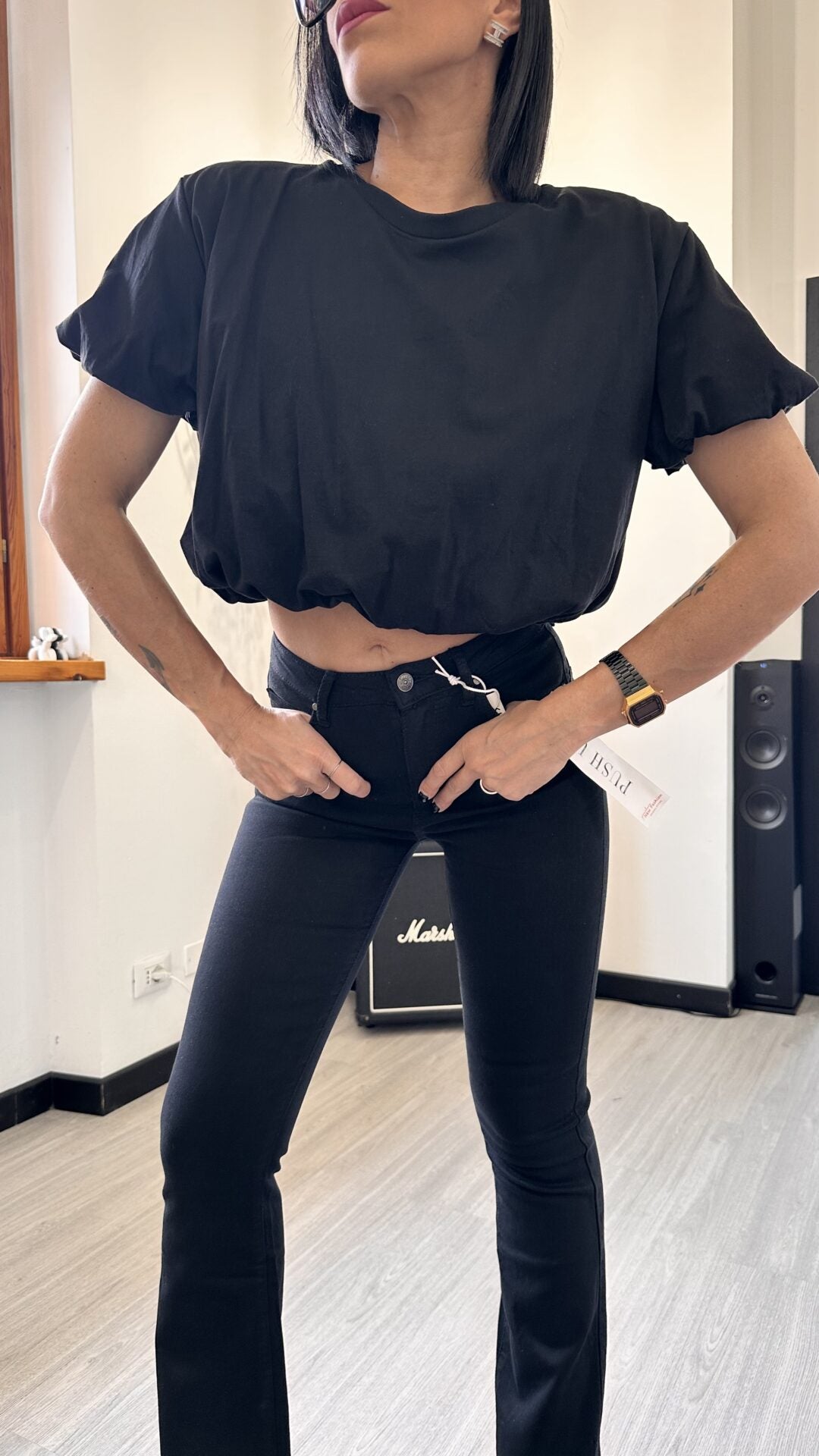 T-SHIRT A PALLONCINO NERA